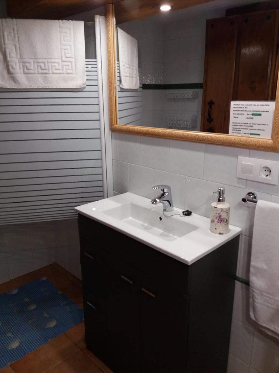 Valmeo Apartamentos La Condesa מראה חיצוני תמונה