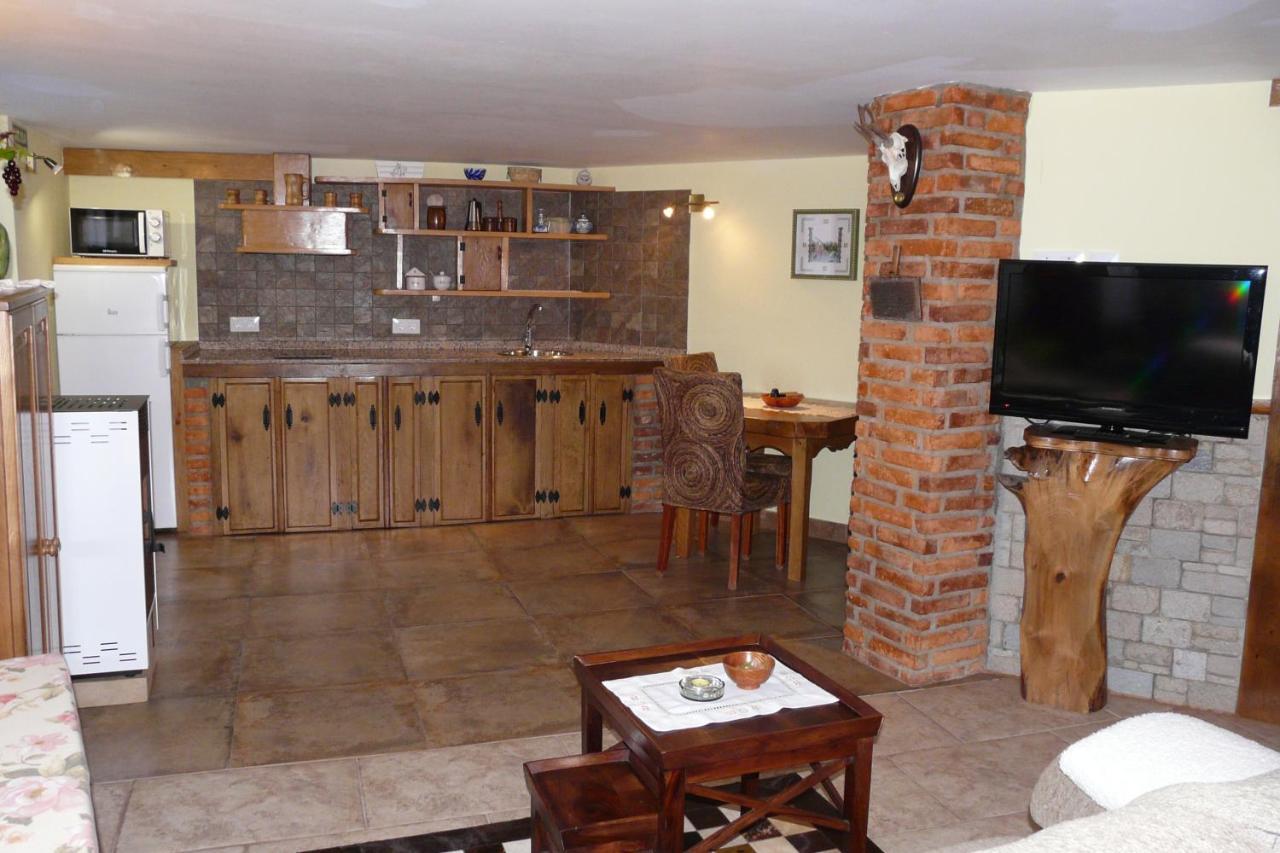 Valmeo Apartamentos La Condesa מראה חיצוני תמונה